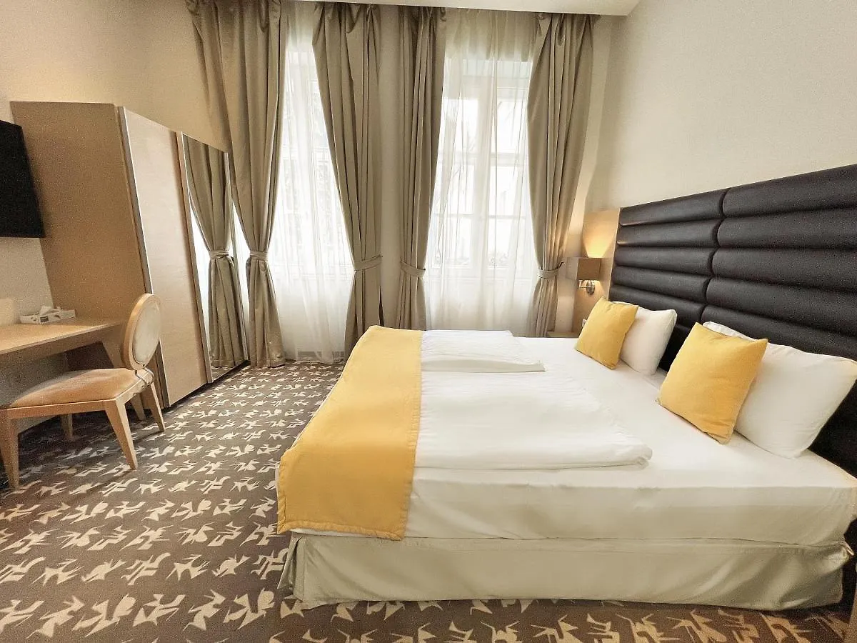 ****  Buda Castle Hotel Budapeste Hungria