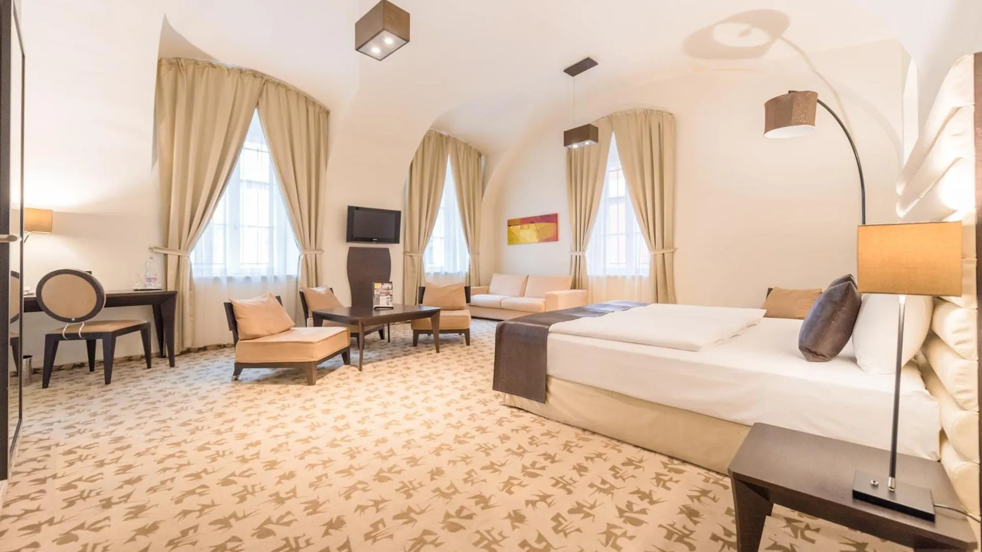 Buda Castle Hotel 布达佩斯