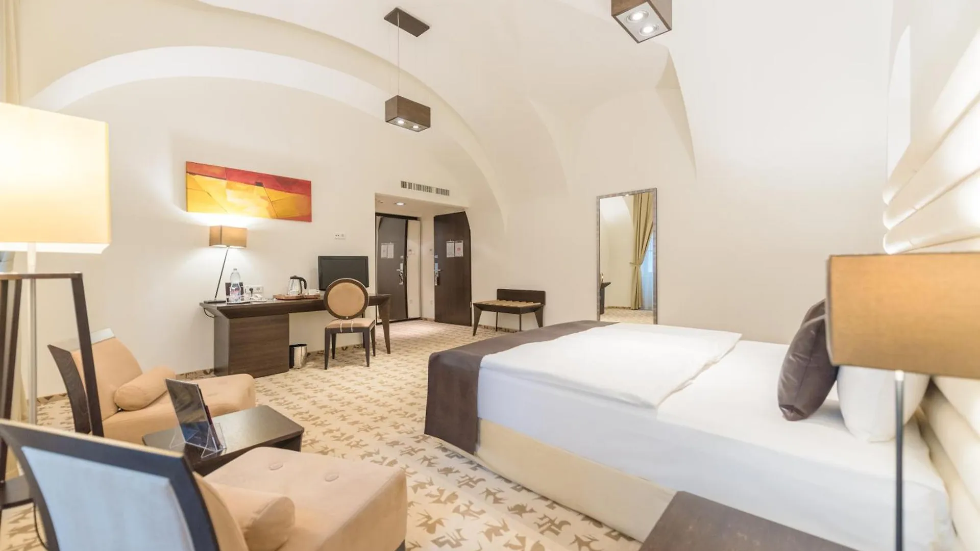 Buda Castle Hotel 布达佩斯