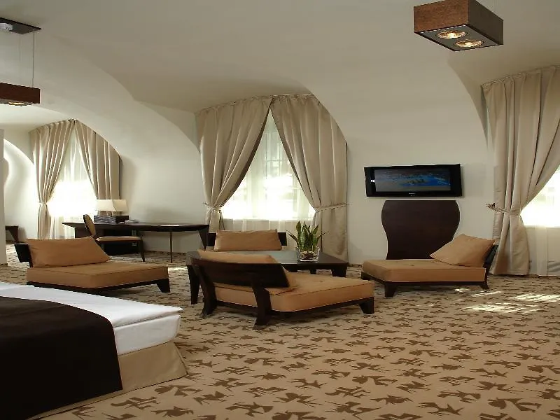 Buda Castle Hotel Budapeste 4*,