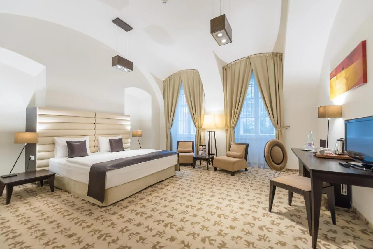 Buda Castle Hotel 布达佩斯