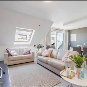 https://cosy-duplex-in-westende-met-3-slpk.ostend-hotel.net