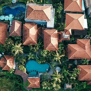 https://villa-sonia.ubudhotelsnow.com