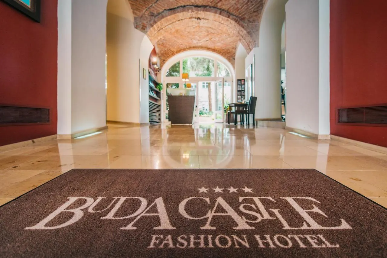 Buda Castle Hotel Budapest 4*,
