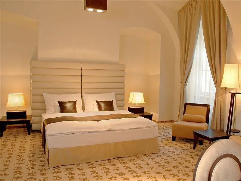 Buda Castle Hotel Budapest 4*,